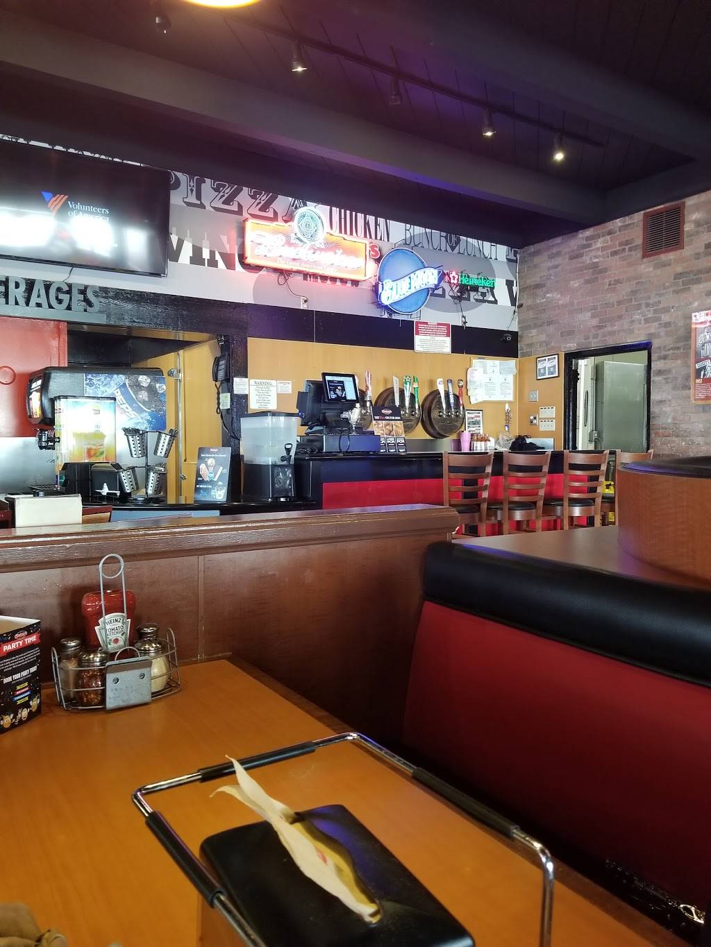 Shakeys Pizza Parlor | restaurant | 5321 Laurel Canyon Blvd, Valley Village, CA 91607, USA | 8189856005 OR +1 818-985-6005