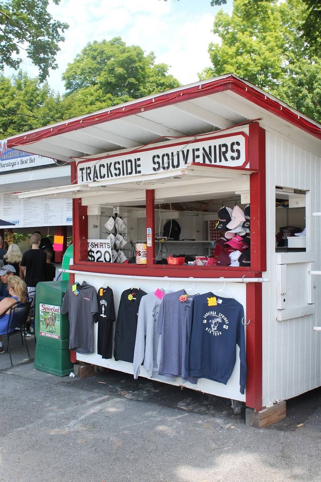 The Trackside Grill - Saratoga | restaurant | 103 Wright St, Saratoga Springs, NY 12866, USA | 5182757040 OR +1 518-275-7040