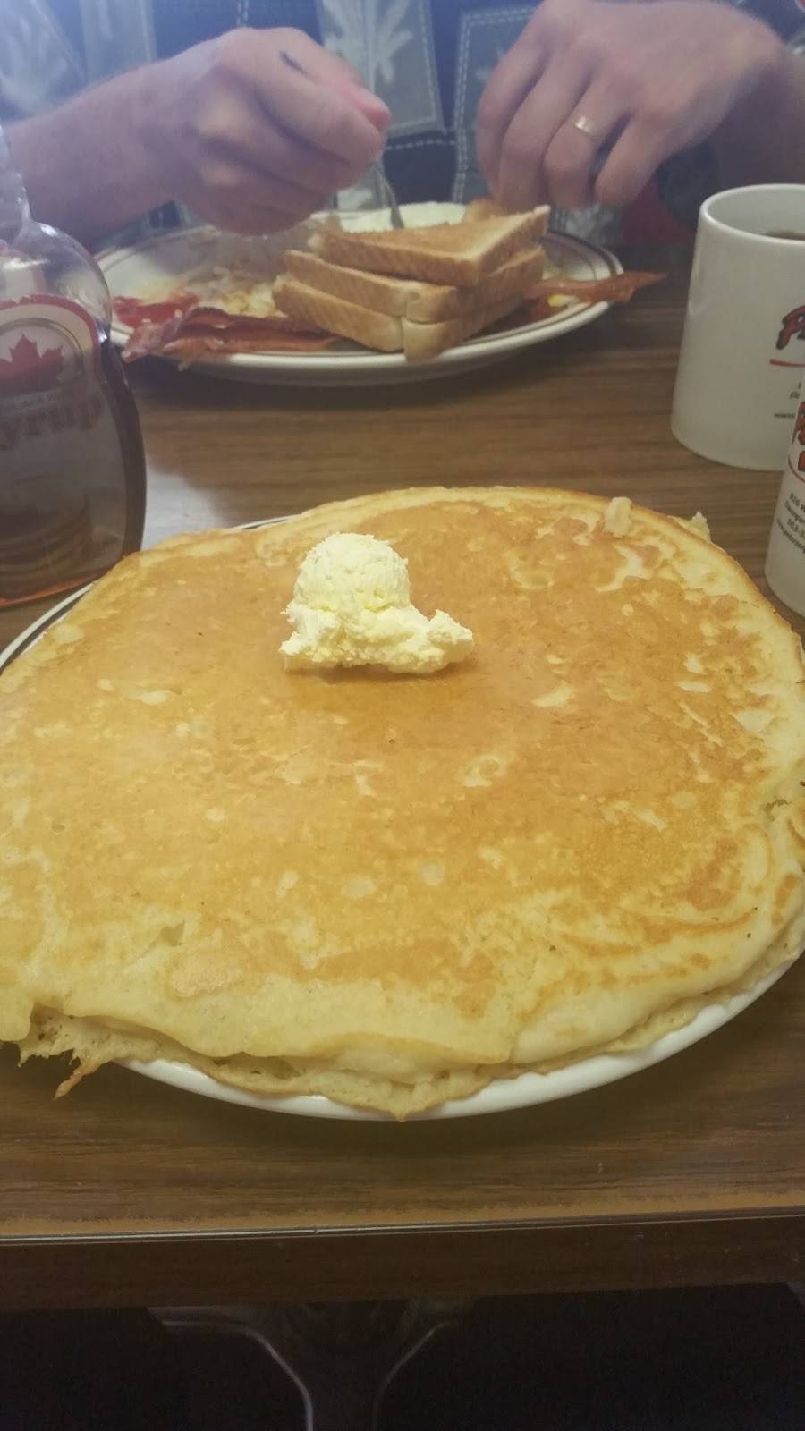 Rocks Anchor Grill | restaurant | 1526 N Harrison St, Davenport, IA 52803, USA | 5633236289 OR +1 563-323-6289