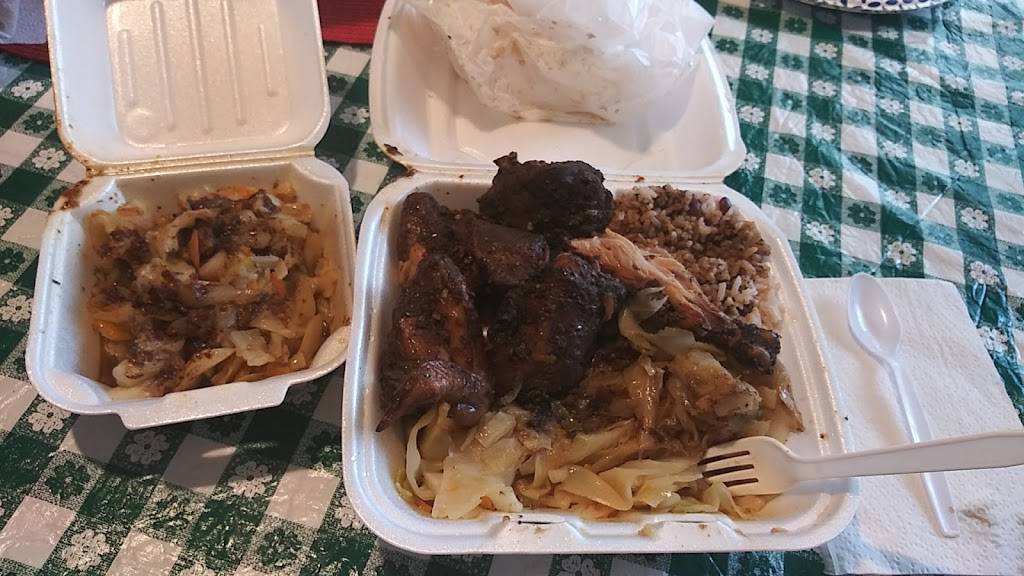 Caribbean Delight | restaurant | 4681 Northfield Rd, Cleveland, OH 44128, USA | 2162200151 OR +1 216-220-0151