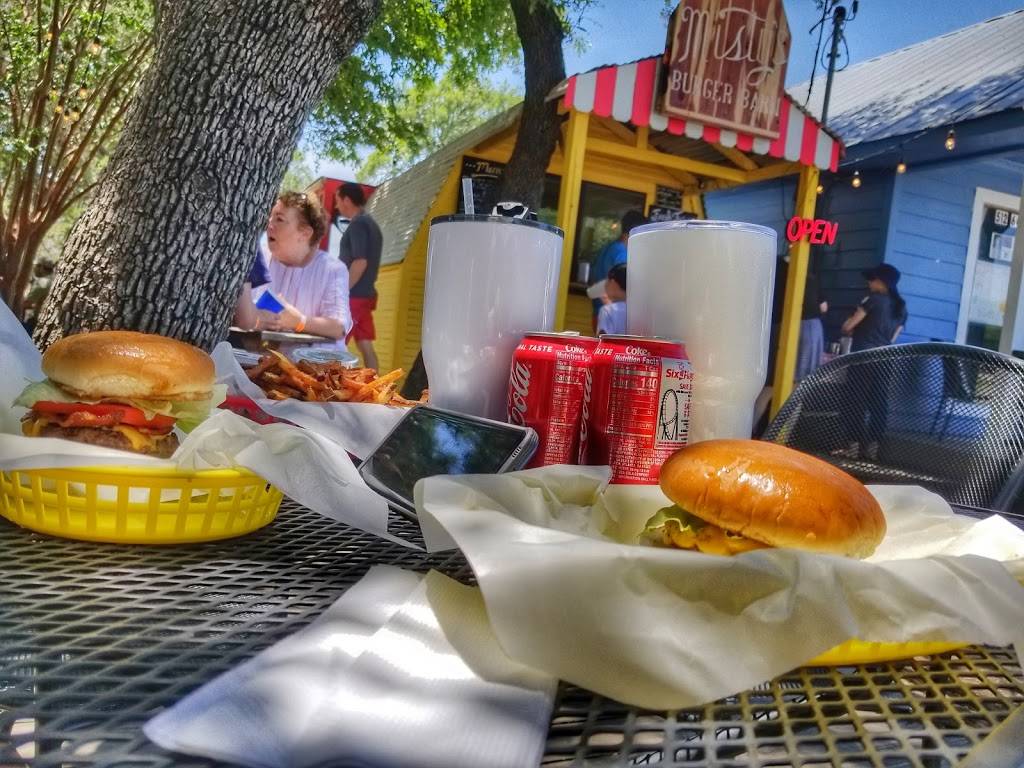 Mags Burgers | restaurant | 801 FM2325, Wimberley, TX 78676, USA | 5128423363 OR +1 512-842-3363