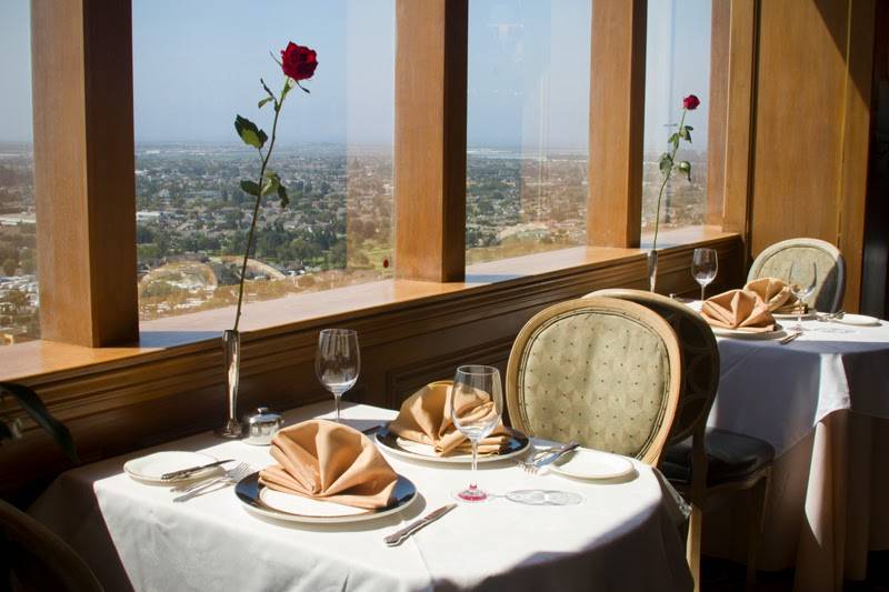 The Tower Club Oxnard | restaurant | 300 E Esplanade Dr, Oxnard, CA 93036, USA | 8059837777 OR +1 805-983-7777