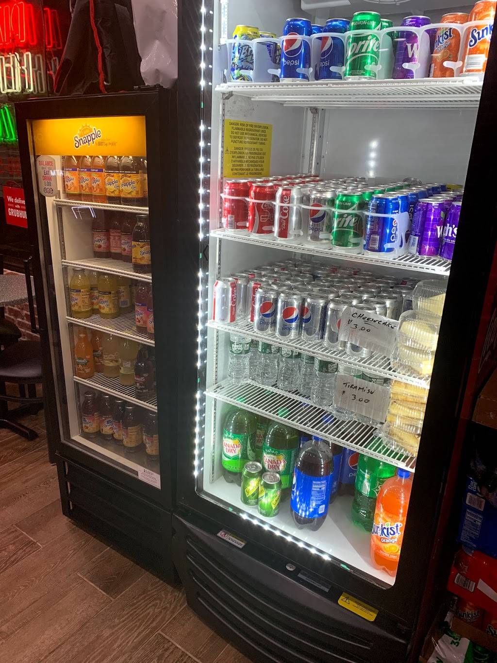 First Family Pizzeria | restaurant | 1840 Nereid Ave, The Bronx, NY 10466, USA | 7187985084 OR +1 718-798-5084