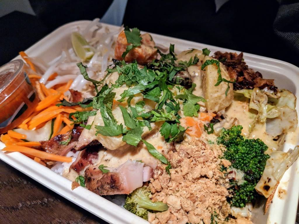 Asian Box | restaurant | 2031 Chestnut St, San Francisco, CA 94123, USA | 4152883688 OR +1 415-288-3688