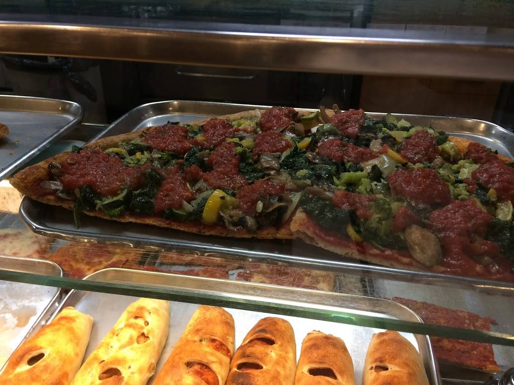 Centre Pizza | restaurant | 254-25 Horace Harding Expy, Little Neck, NY 11362, USA | 7182299879 OR +1 718-229-9879