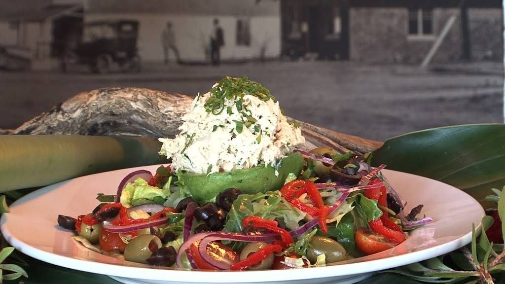 WildWood Crossing | restaurant | 116 Civic Center Dr, Vista, CA 92084, USA | 7607581513 OR +1 760-758-1513