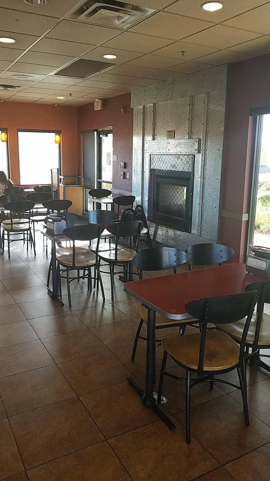 Jack in the Box | restaurant | 147 S Oswell St, Bakersfield, CA 93307, USA | 6613637921 OR +1 661-363-7921