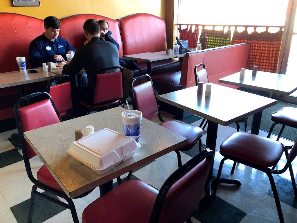 Matt Bs Main Street Pizza | restaurant | 1411 Main St, Murray, KY 42071, USA | 2707591234 OR +1 270-759-1234