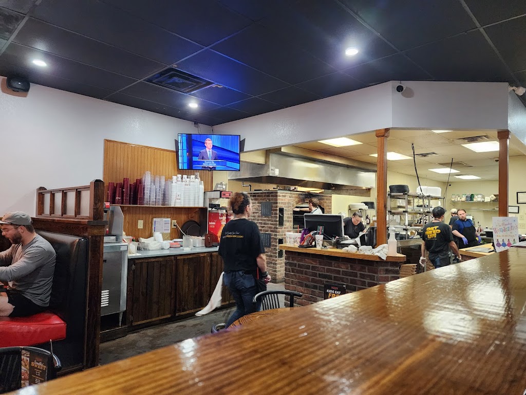 La Torcia Brick Oven Pizza - Searcy | restaurant | 1400 W Beebe Capps Expy, Searcy, AR 72143, USA | 5012683399 OR +1 501-268-3399