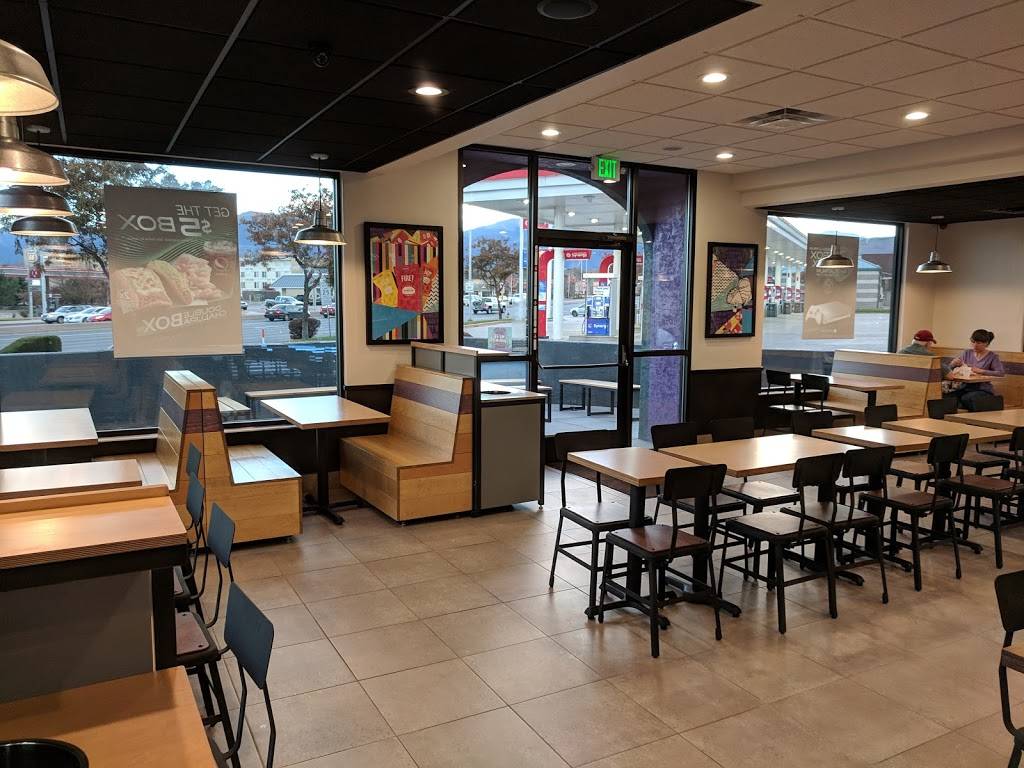 Taco Bell | meal takeaway | 502 Garden of the Gods Rd, Colorado Springs, CO 80907, USA | 7195329686 OR +1 719-532-9686