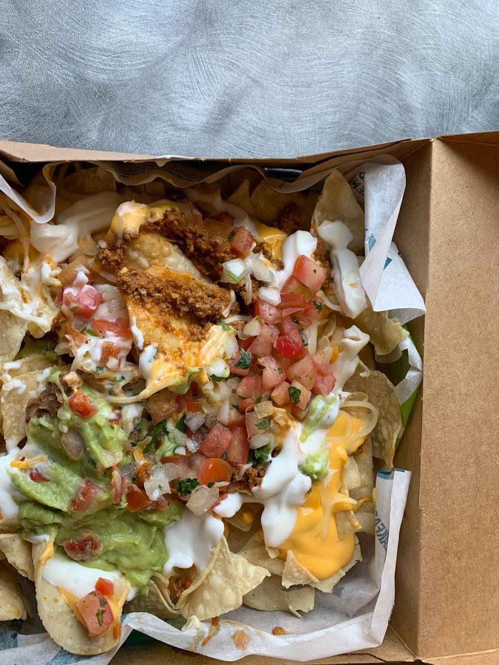 Taco Bell | meal takeaway | 26450 Plymouth Rd, Redford Charter Twp, MI 48239, USA | 3139378230 OR +1 313-937-8230