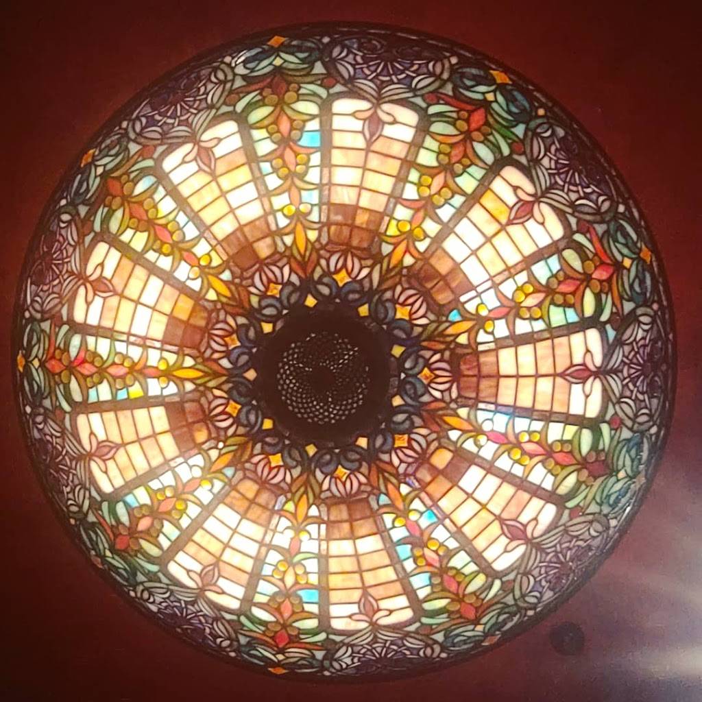 McGlynns Pub | restaurant | 800 N State St, Dover, DE 19901, USA | 3026740144 OR +1 302-674-0144