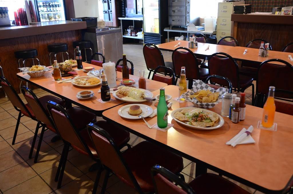 Potros Garcia | restaurant | 2804 N Court St, Ottumwa, IA 52501, USA | 6416821169 OR +1 641-682-1169