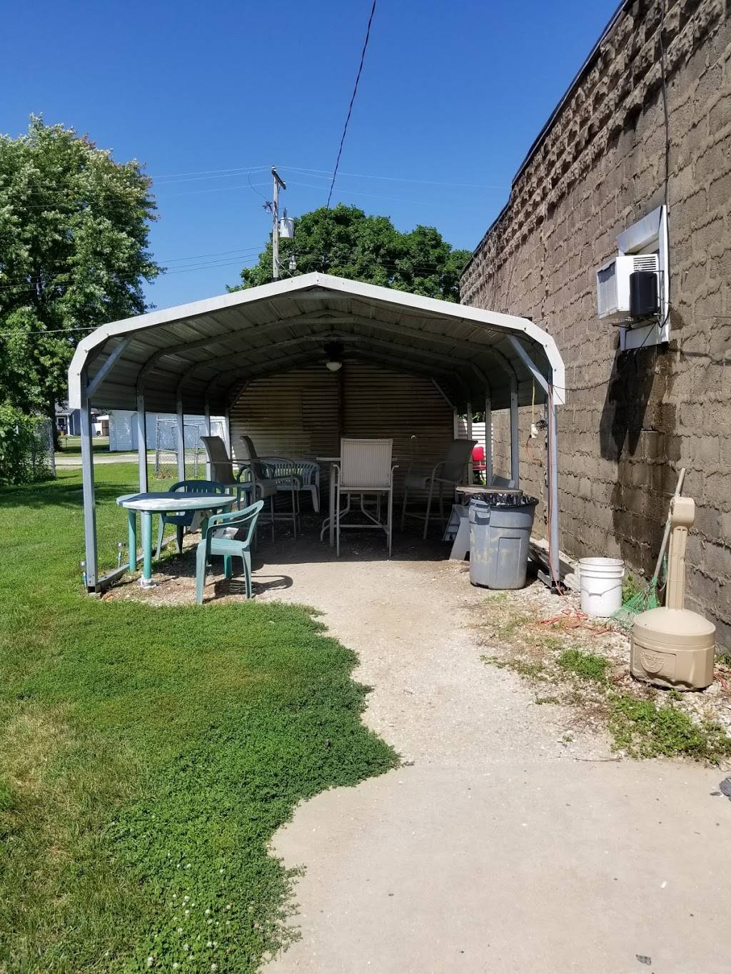 Phillips Station | restaurant | 210 Main St, St David, IL 61563, USA | 3096682250 OR +1 309-668-2250