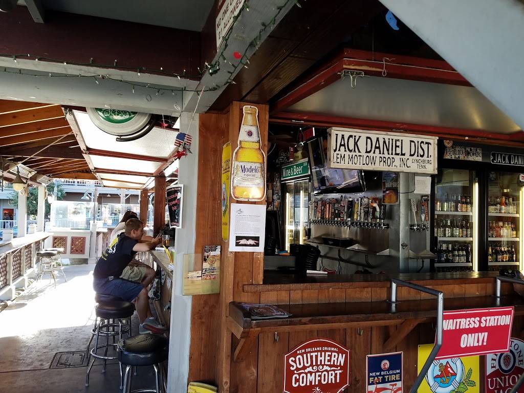 Temecula Wine & Beer Garden | restaurant | 28464 Old Town Front St, Temecula, CA 92590, USA | 9515064474 OR +1 951-506-4474