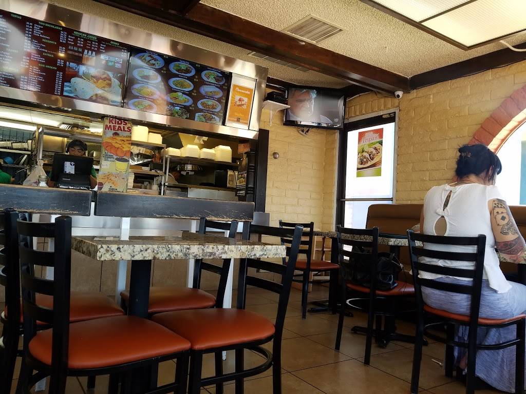 Federicos Mexican Food | restaurant | 4014 N 43rd Ave, Phoenix, AZ 85031, USA | 6023520697 OR +1 602-352-0697