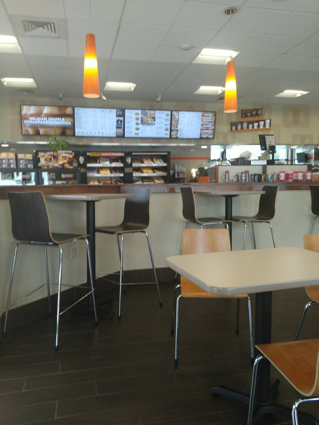 Dunkin Donuts | bakery | 8487 Fort Smallwood Rd, Pasadena, MD 21122, USA | 4104372121 OR +1 410-437-2121