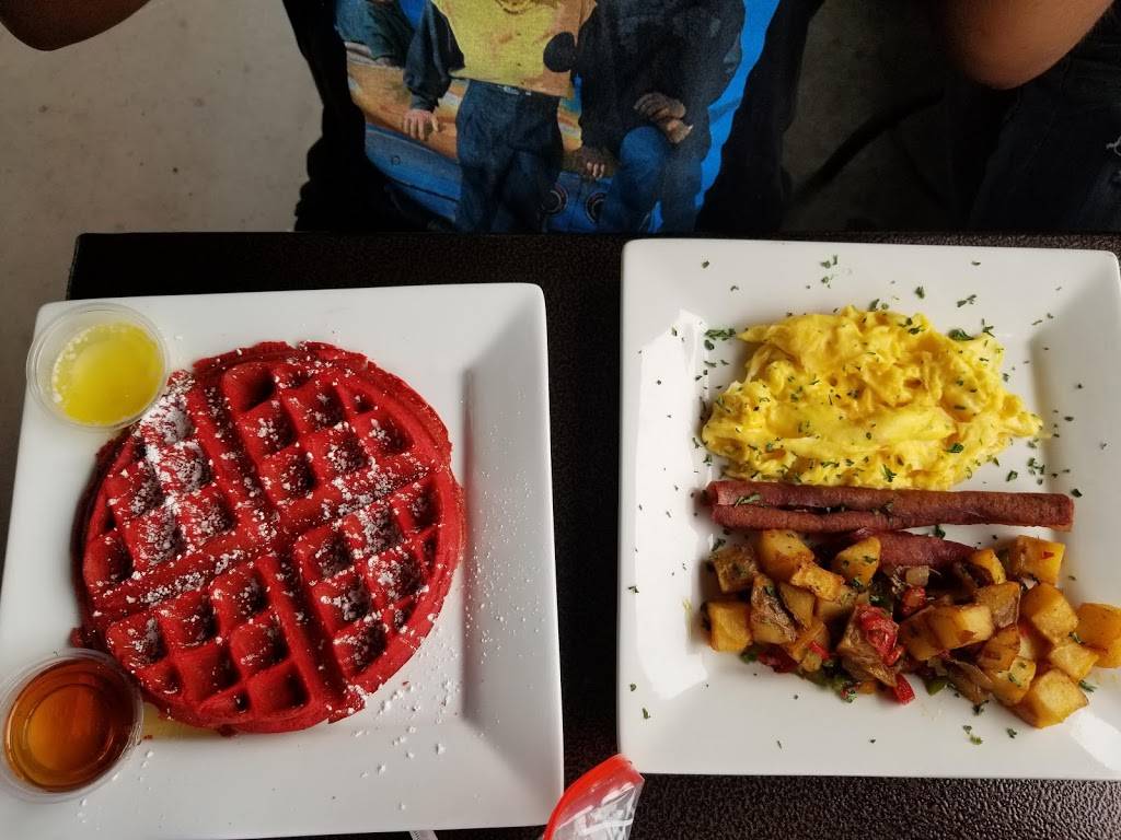 The District by GS | restaurant | 3888 Crenshaw Blvd, Los Angeles, CA 90008, USA | 3233065444 OR +1 323-306-5444