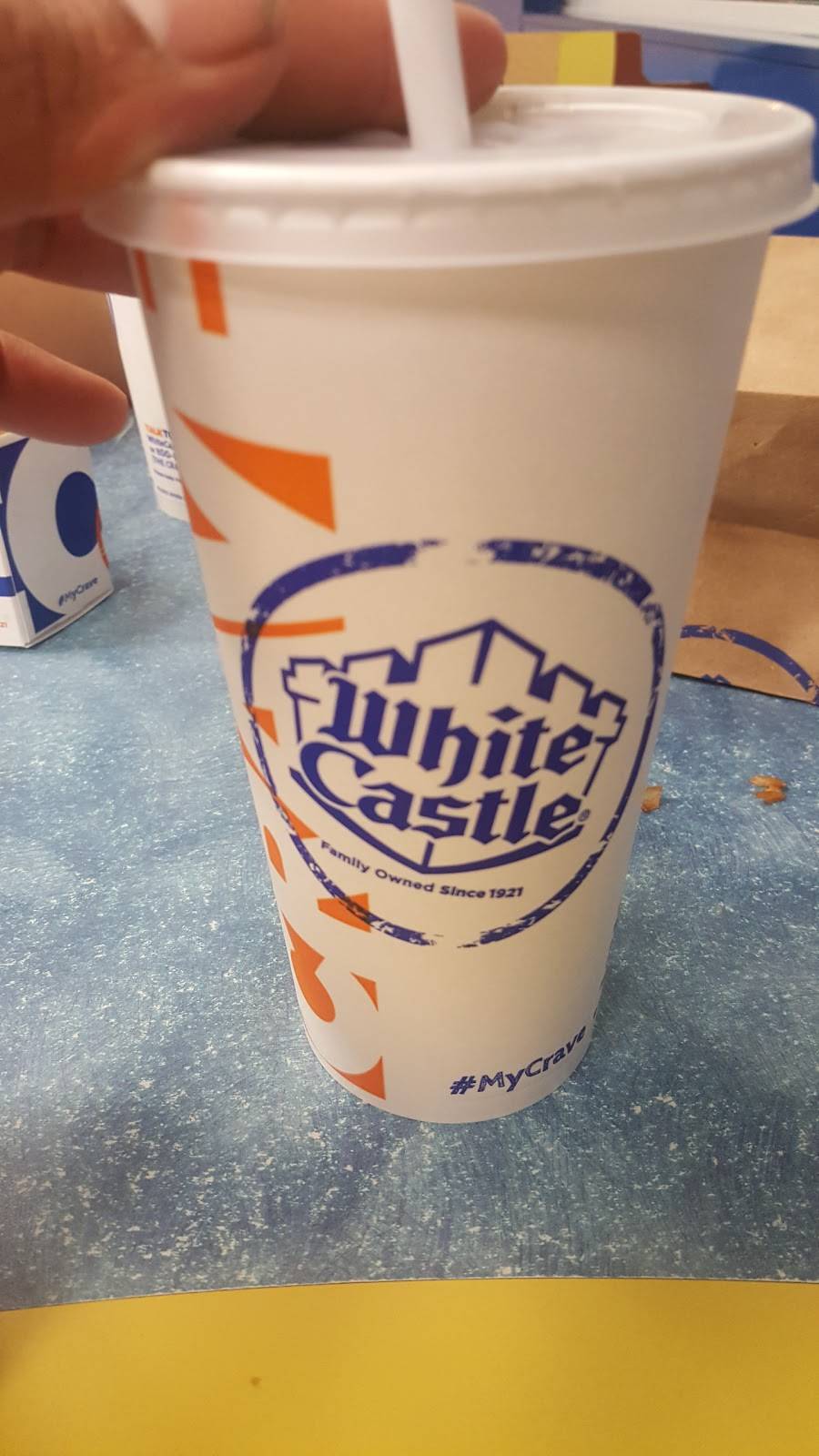 White Castle | restaurant | 2900 E Tremont Ave, Bronx, NY 10461, USA | 7187927659 OR +1 718-792-7659