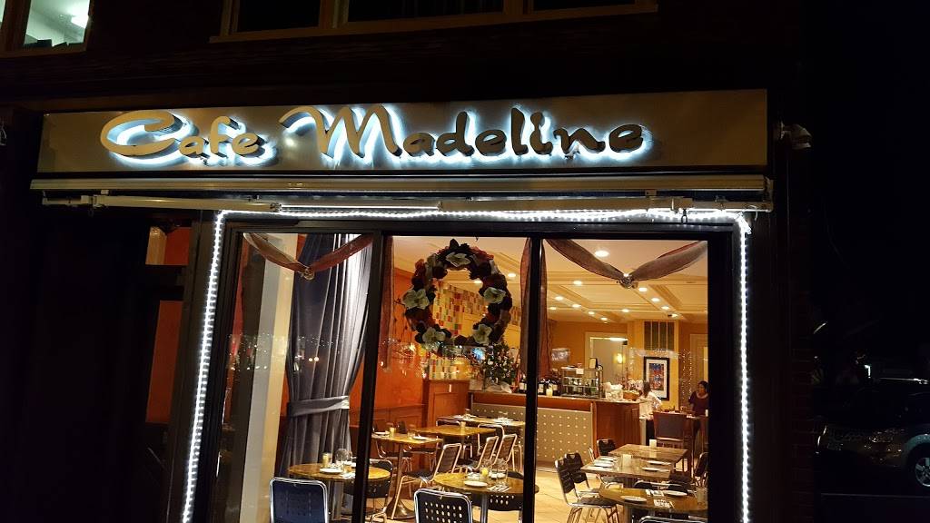 Aurora’s | restaurant | 1603 Post Rd, Fairfield, CT 06824, USA | 2032595800 OR +1 203-259-5800