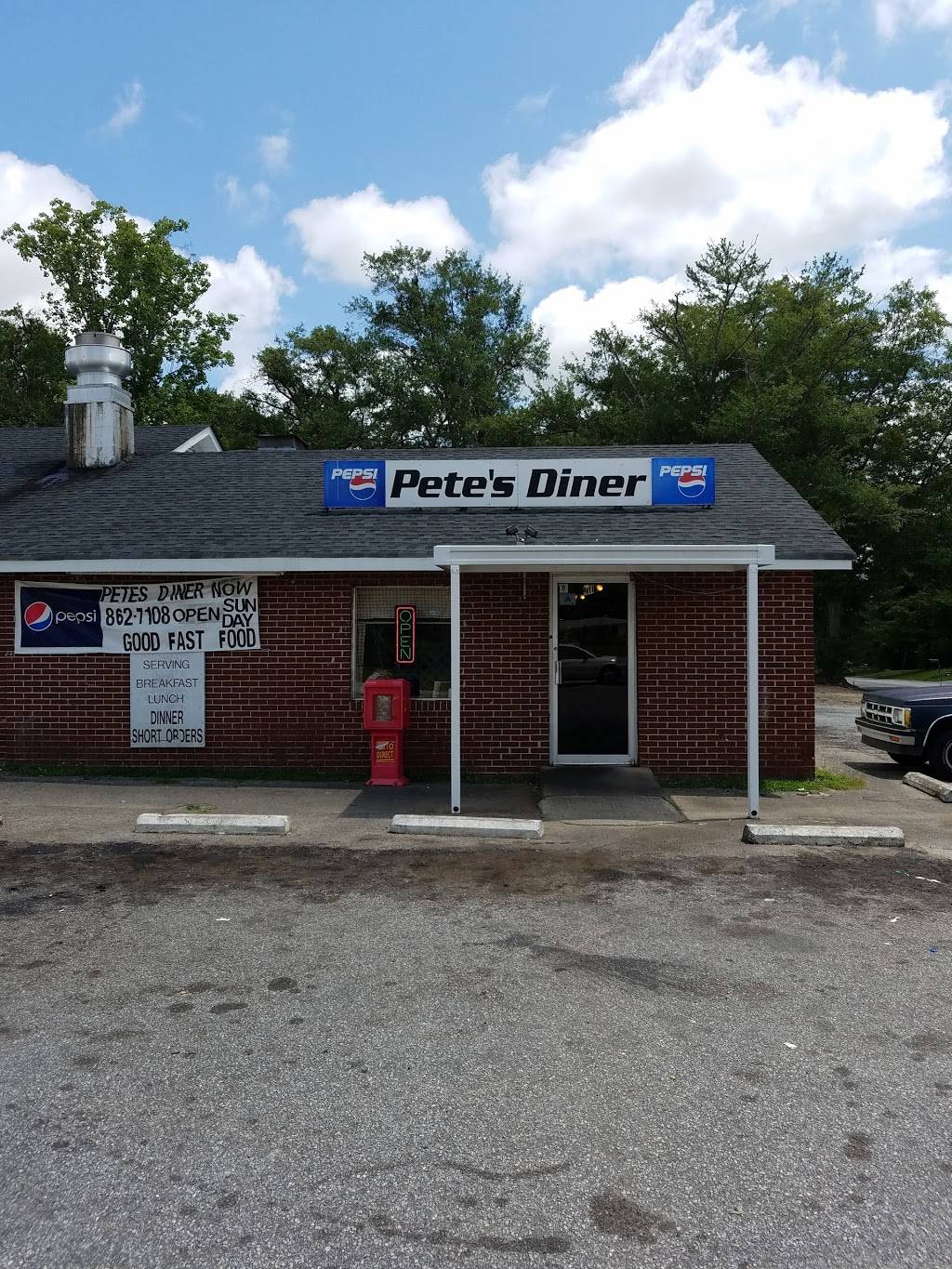 Petes Diner | restaurant | 911 S Main St, Fountain Inn, SC 29644, USA | 8648627108 OR +1 864-862-7108
