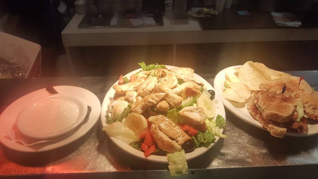 Linda Kays Ole Green Ridge Diner | restaurant | 1809 Sanderson Ave, Scranton, PA 18509, USA | 5703431378 OR +1 570-343-1378