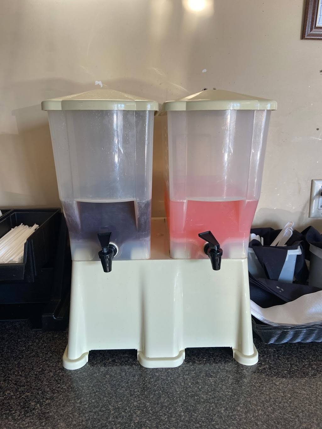 Korner Kitchen | restaurant | 6308 SC-162, Hollywood, SC 29449, USA | 8438893909 OR +1 843-889-3909