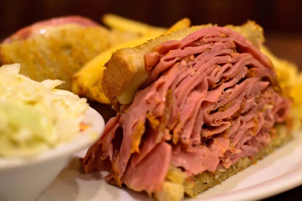 Angels Diner - Family Restaurant London | restaurant | 100 Belmont Dr unit 1, London, ON N6J 3T4, Canada | 5196902900 OR +1 519-690-2900