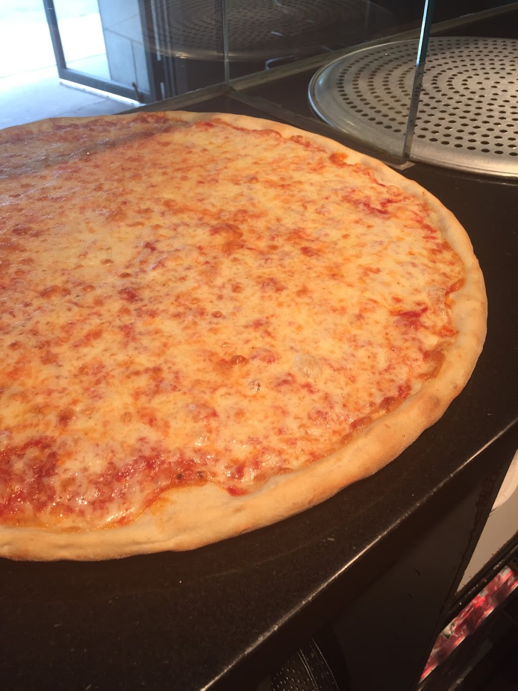 Romeo & Juliet Pizzeria | restaurant | 8142 Mt Holly-Huntersville Rd #C, Charlotte, NC 28216, USA | 9803351172 OR +1 980-335-1172