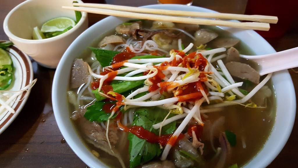 Pho Tai | restaurant | 30577 Dequindre Rd, Madison Heights, MI 48071, USA | 2483978333 OR +1 248-397-8333