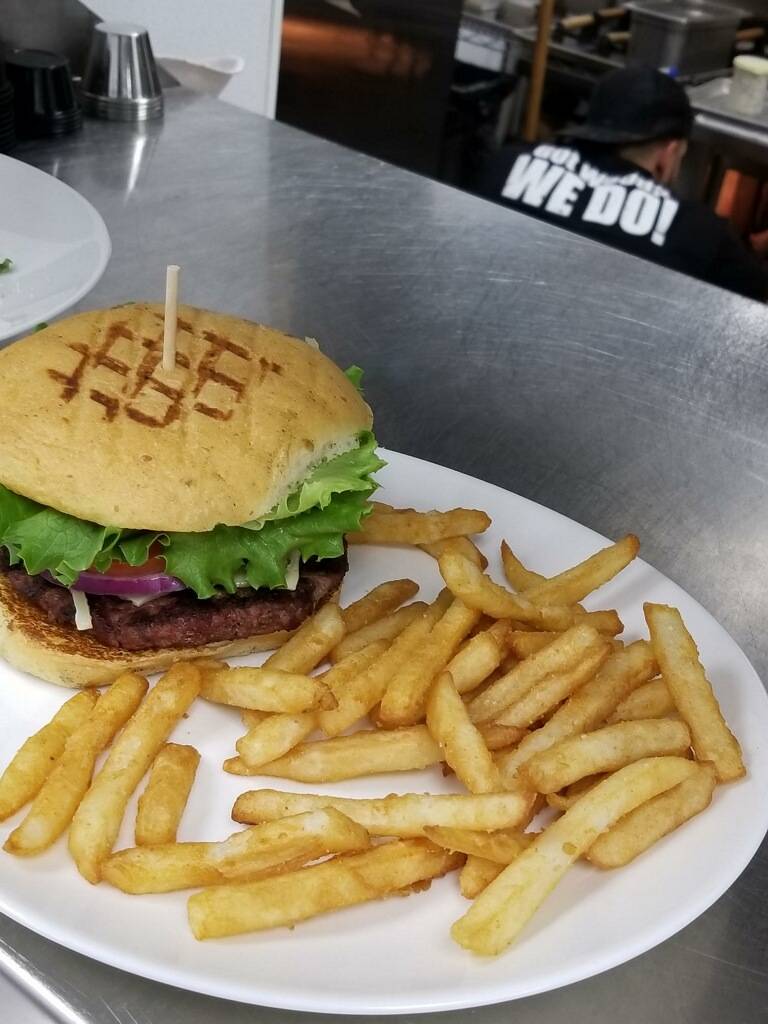 Embers - Tap | restaurant | 819 N Loop 1604 E, San Antonio, TX 78232, USA | 2104902256 OR +1 210-490-2256