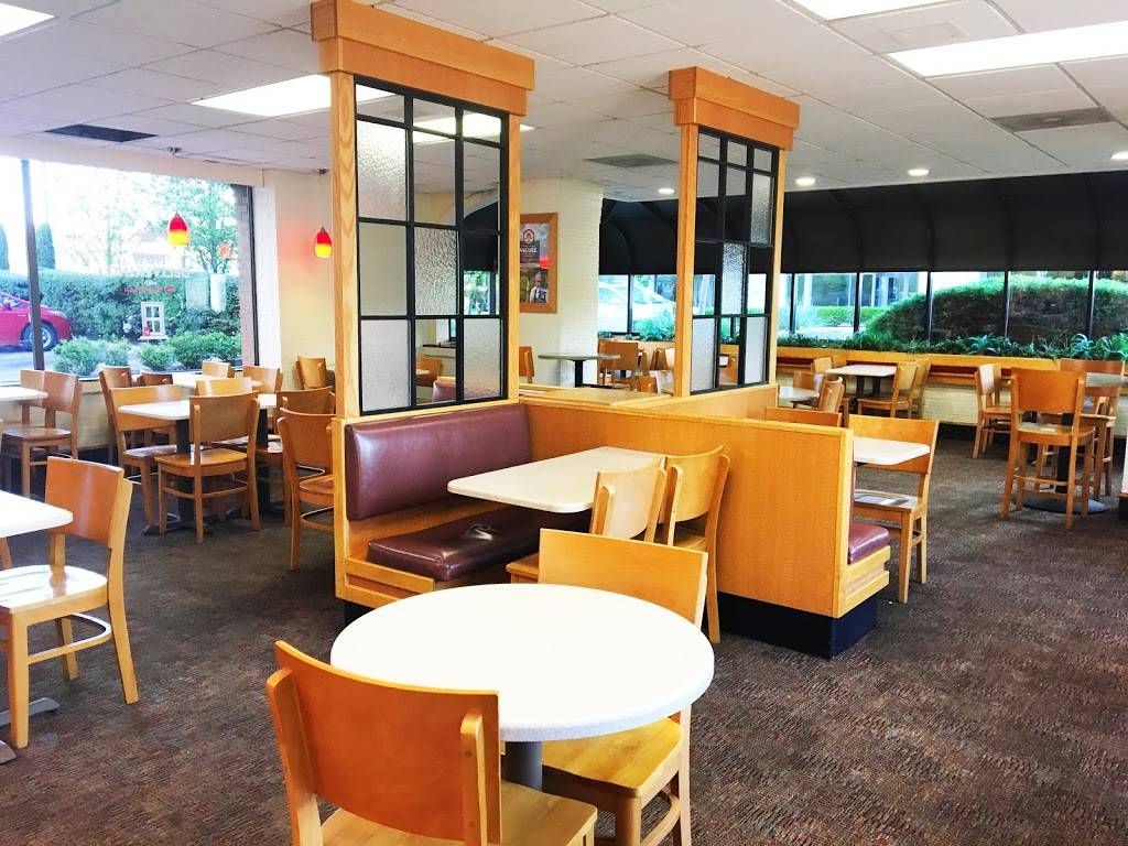 Wendys | restaurant | 15945 Redmond Way, Redmond, WA 98052, USA | 4258850988 OR +1 425-885-0988