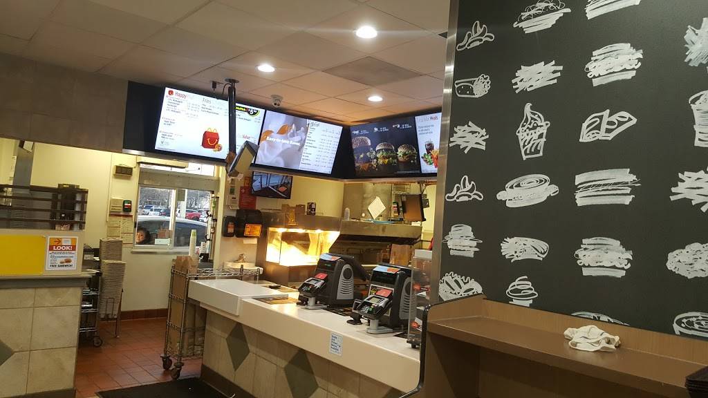 McDonalds | cafe | 6003 West Vernor Hwy, Detroit, MI 48209, USA | 3138493070 OR +1 313-849-3070