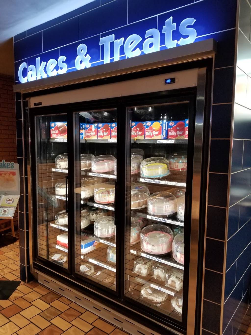 Dairy Queen Grill & Chill | restaurant | 405 8th St, Monroe, WI 53566, USA | 6083255584 OR +1 608-325-5584