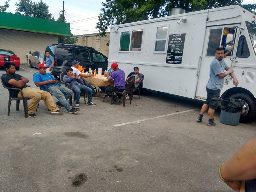 BP | restaurant | 2707 Ashley Phosphate Rd, North Charleston, SC 29418, USA | 8435720121 OR +1 843-572-0121