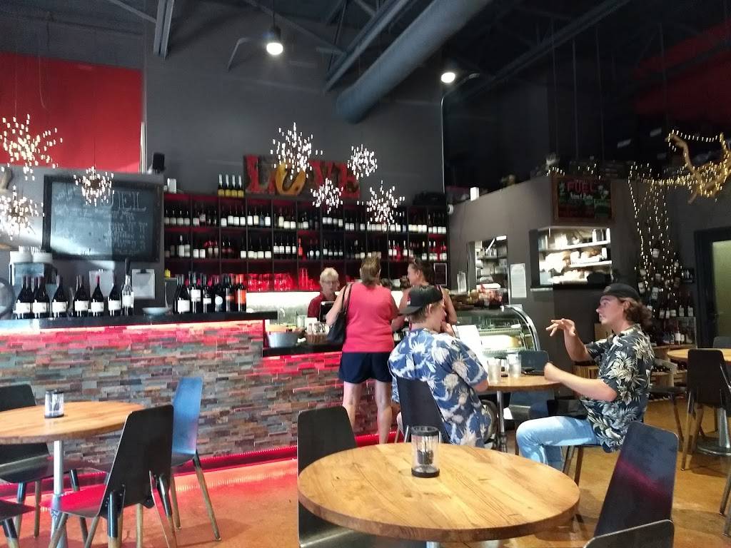 Fuel Bistro & Wine | restaurant | 109 S 65th Ave, Ridgefield, WA 98642, USA | 3607273759 OR +1 360-727-3759