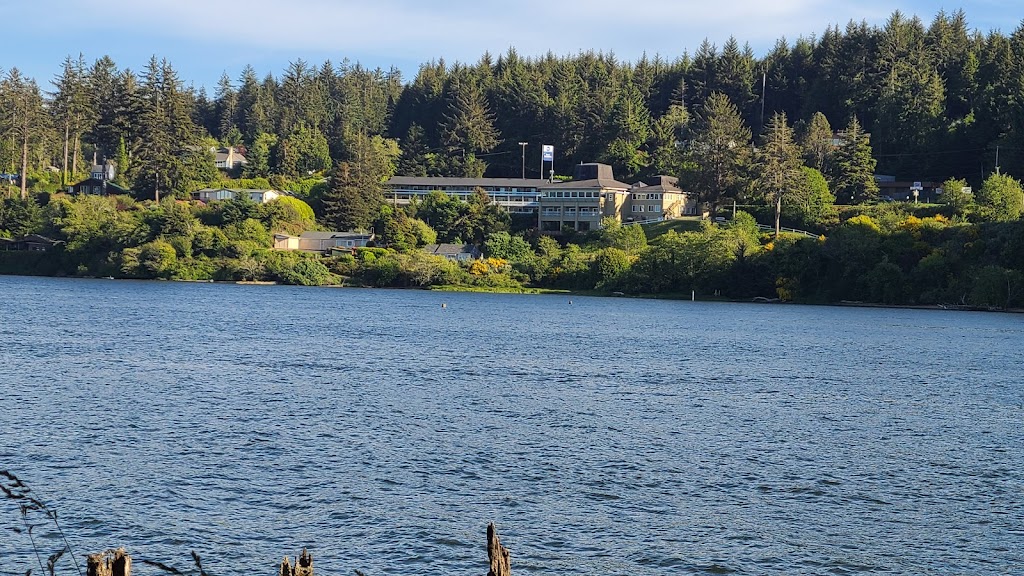 Waterfront Depot Restaurant | restaurant | 1252 Bay St, Florence, OR 97439, USA | 5419029100 OR +1 541-902-9100