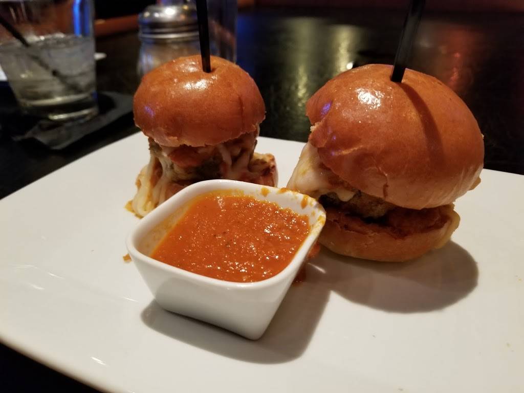 The Martini | restaurant | 1205 S Fort Apache Rd, Las Vegas, NV 89117, USA | 7022278464 OR +1 702-227-8464