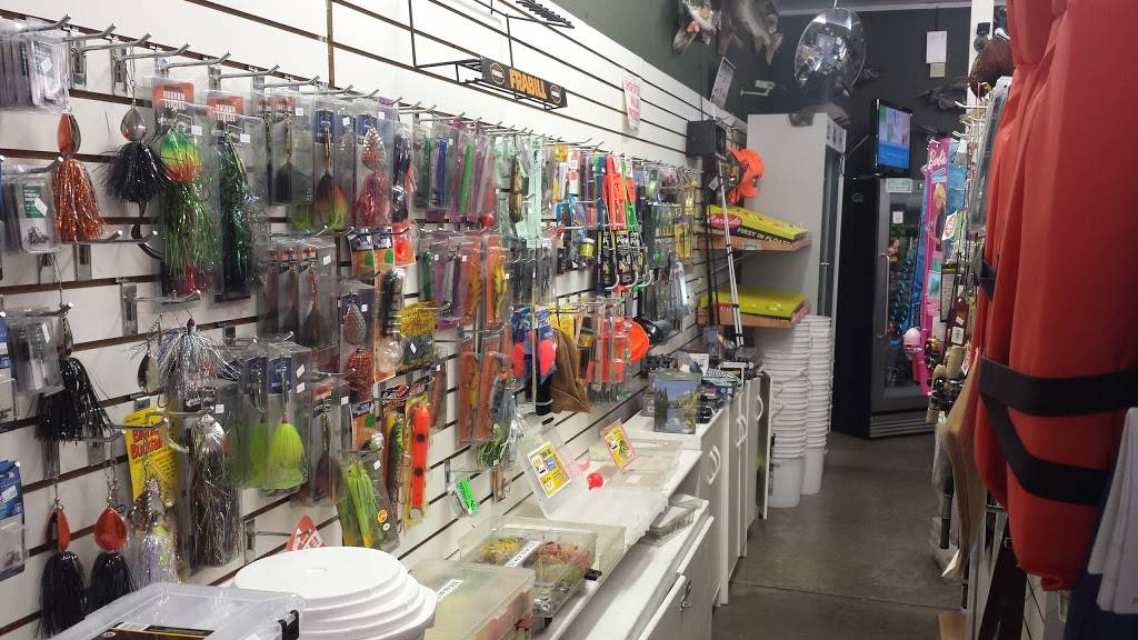 Its A Keeper Bait & Tackle | meal takeaway | 815 S Washington St, Janesville, WI 53548, USA | 6087572061 OR +1 608-757-2061