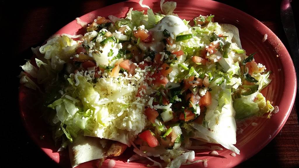 La Nopalera Restaurant | restaurant | 5 Sams Point Rd, Beaufort, SC 29907, USA | 8435250609 OR +1 843-525-0609