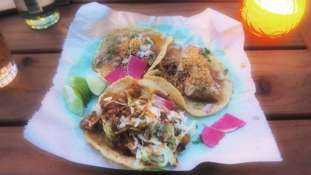 Tacos Oscar | restaurant | 420 40th St, Oakland, CA 94609, USA | 5107359620 OR +1 510-735-9620