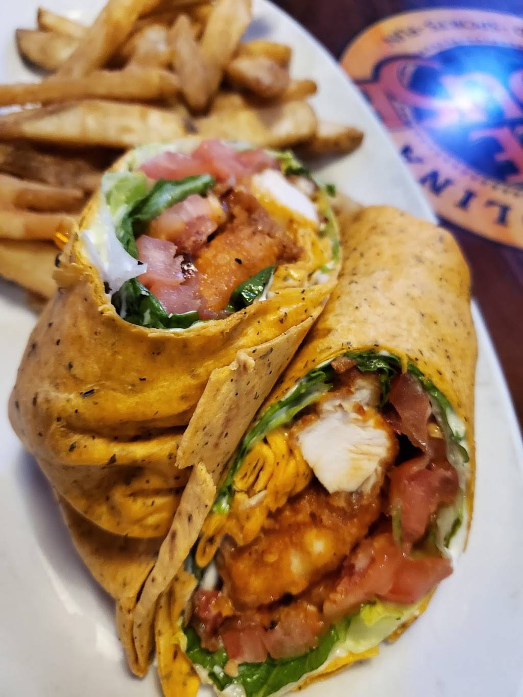 Carolina Ale House | restaurant | 365 N Congress Ave, Boynton Beach, FL 33426, USA | 5617357848 OR +1 561-735-7848