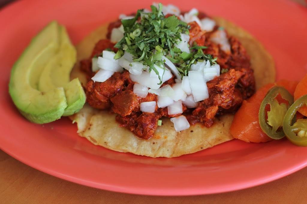 El Famous Burrito | restaurant | 1165 Bloomingdale Rd, Glendale Heights, IL 60139, USA | 6306825882 OR +1 630-682-5882