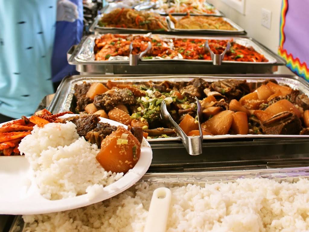 Arirang Catering And Dumpling YSD Corporation | restaurant | 318 Broad Ave, Palisades Park, NJ 07650, USA | 2015851945 OR +1 201-585-1945
