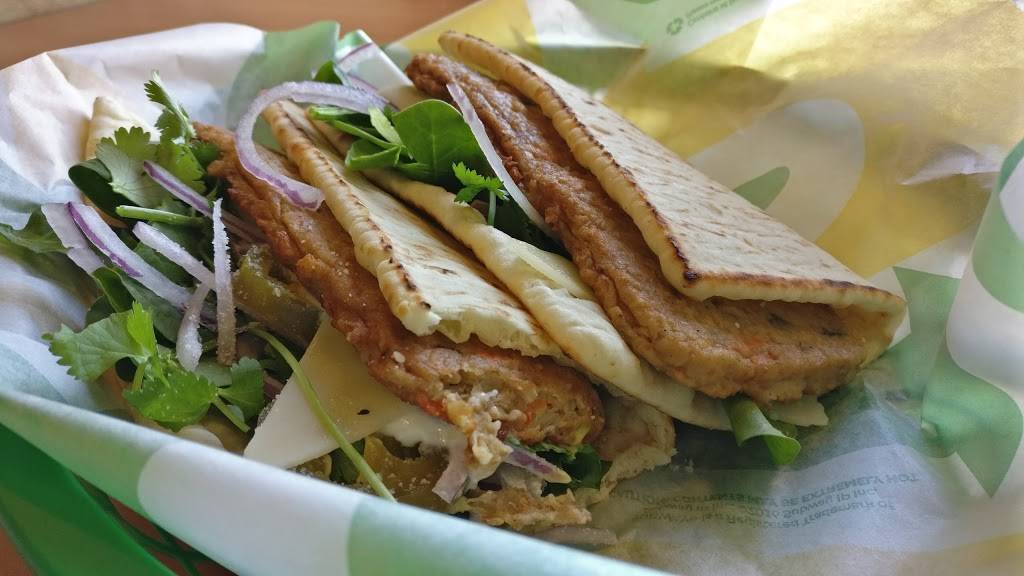 Subway Restaurants | restaurant | 3024 N Broadway, Los Angeles, CA 90031, USA | 3232221890 OR +1 323-222-1890