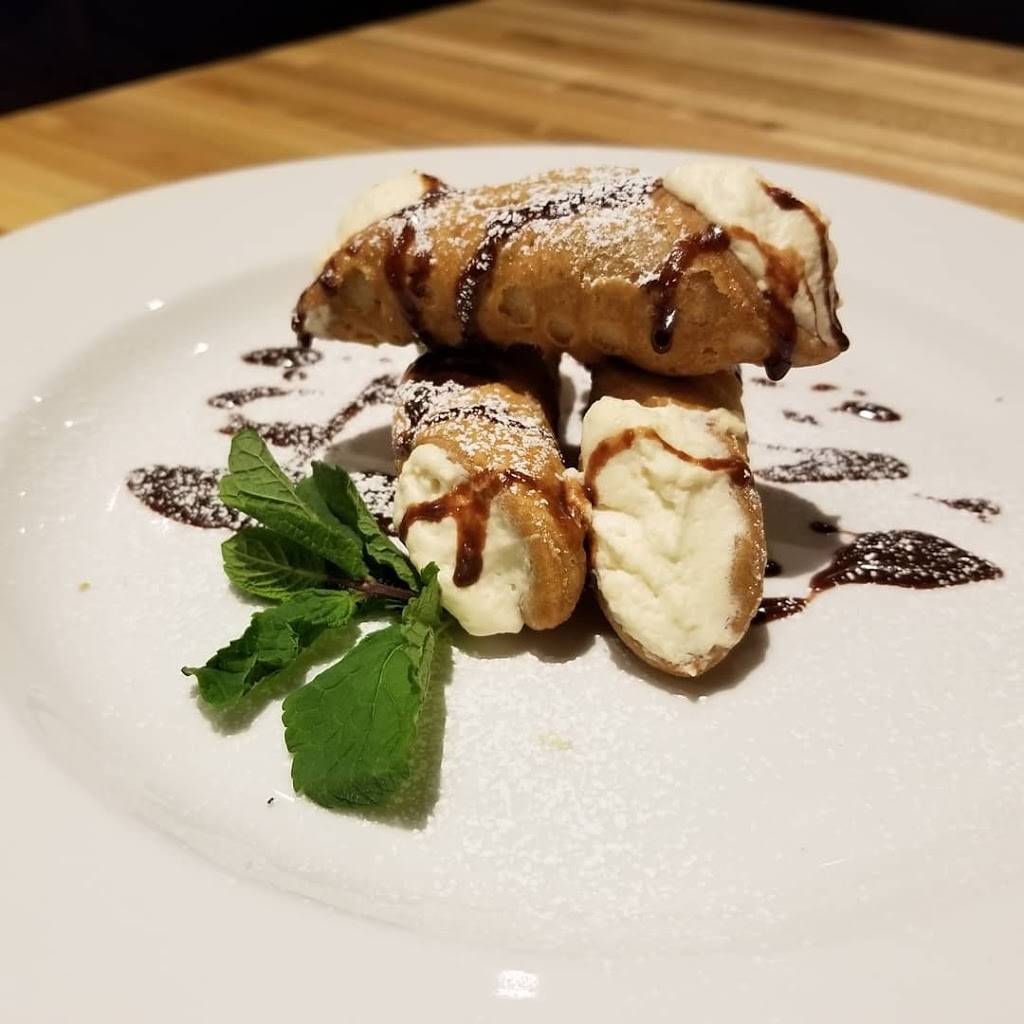 SLATE Restaurant & Bar | restaurant | 2237 Queen St E, Toronto, ON M4E 2Z9, Canada | 4166860800 OR +1 416-686-0800