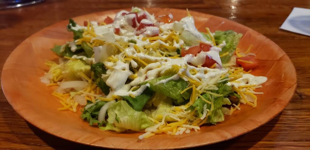 The Cedar Inn | restaurant | 4747 IL-26, Freeport, IL 61032, USA | 8155635014 OR +1 815-563-5014