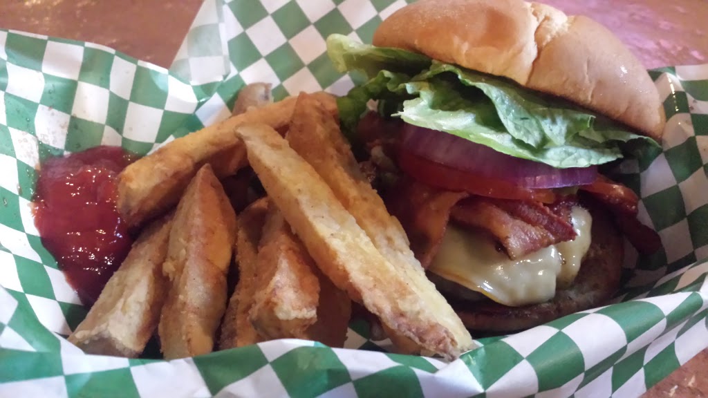 McFinnigans Pub | restaurant | 7210 Blanco Rd, San Antonio, TX 78216, USA | 2103144194 OR +1 210-314-4194