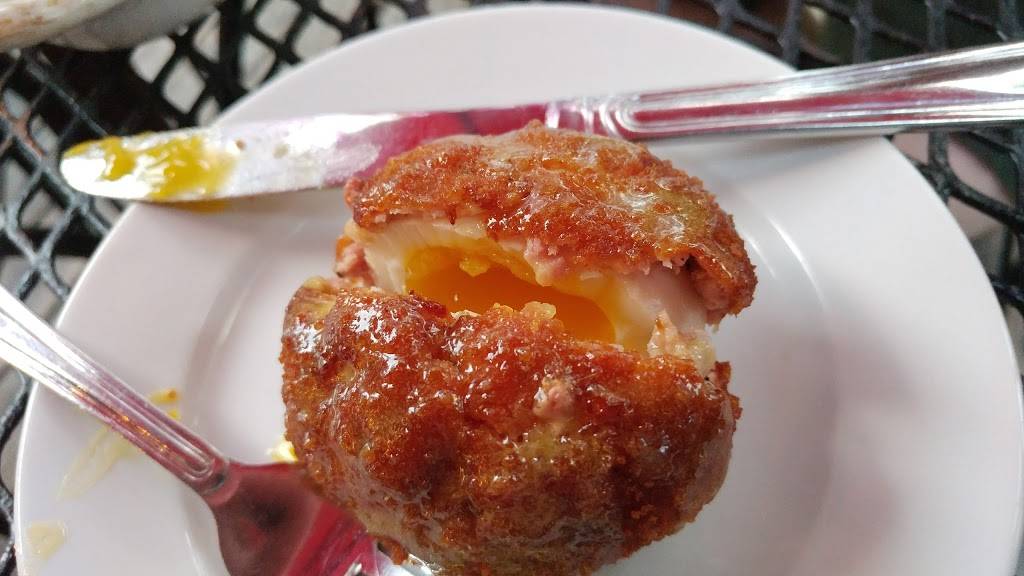 Mad Dogs & Englishmen | restaurant | 1936, 4115 S MacDill Ave, Tampa, FL 33611, USA | 8138323037 OR +1 813-832-3037