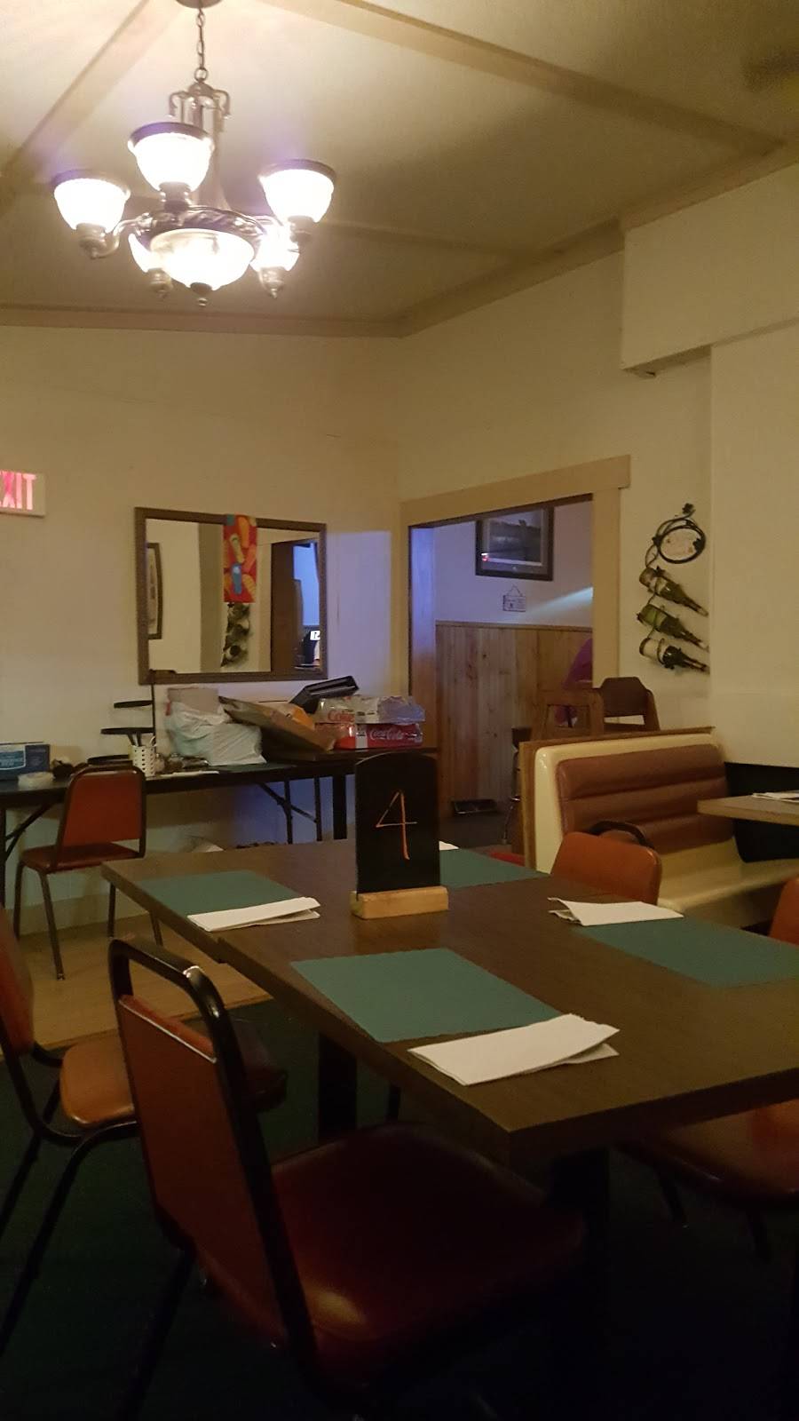 Butte Des Morts Supper Club | restaurant | 5756 Main St, Butte Des Morts, WI 54927, USA | 9205820665 OR +1 920-582-0665